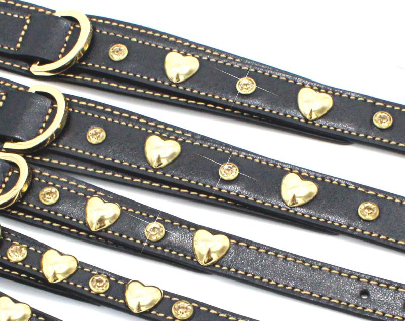 Premium. Leather collar with Studs and Swarovski for dog