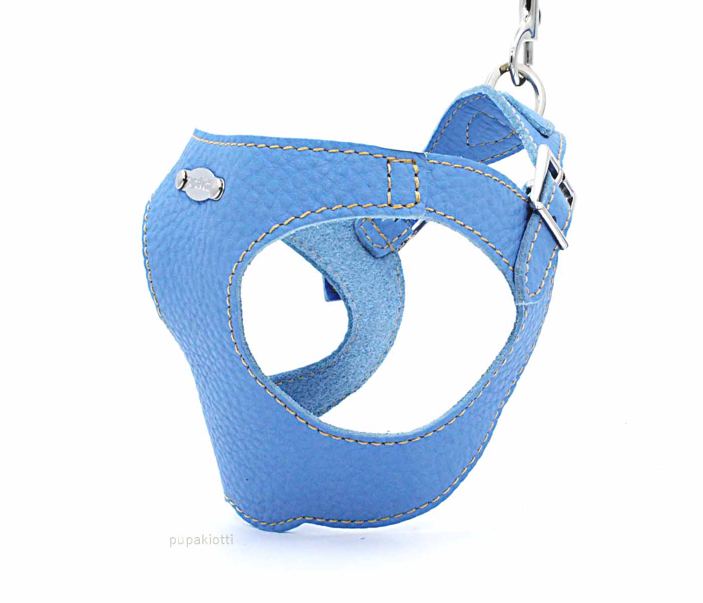 Basic. Ergonomic and adjustable leather harness for dogs