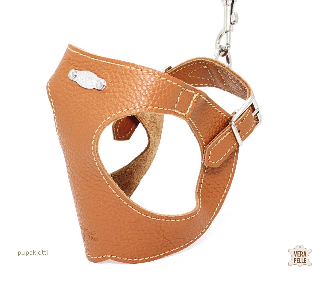 Basic. Ergonomic and adjustable leather harness for dogs