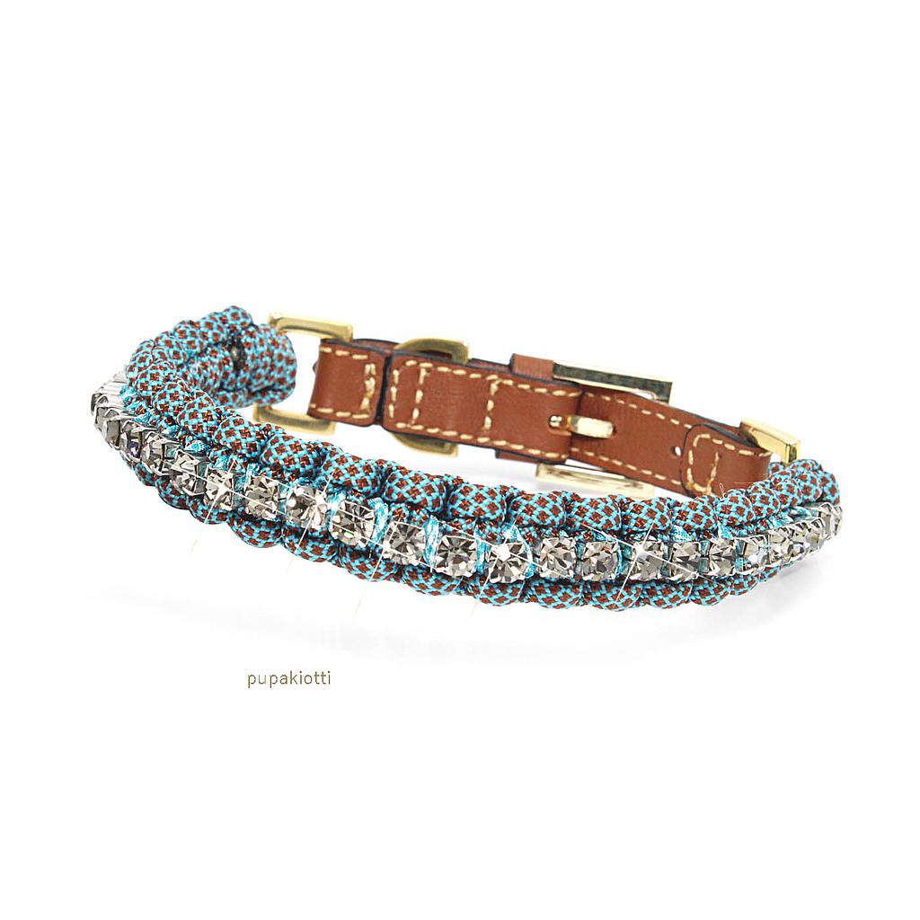 Sports & Jewels. Collar with Swarovski in genuine leather and paracord for dog